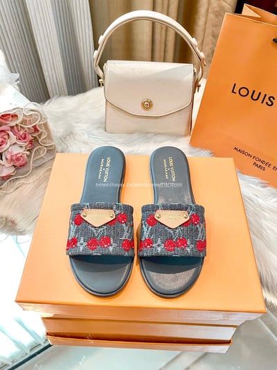  LV平底拖鞋 6