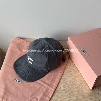 miumiu抽繩棒球帽6