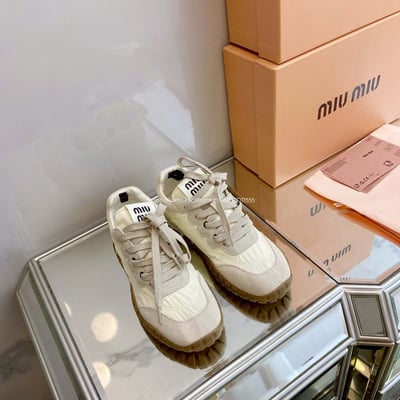 MIUMIU餅乾小白鞋4