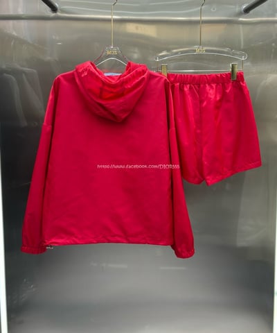 prada套裝(外套+高腰短褲 )14