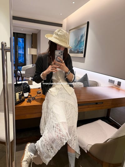 蕾絲拼接不規則長裙5