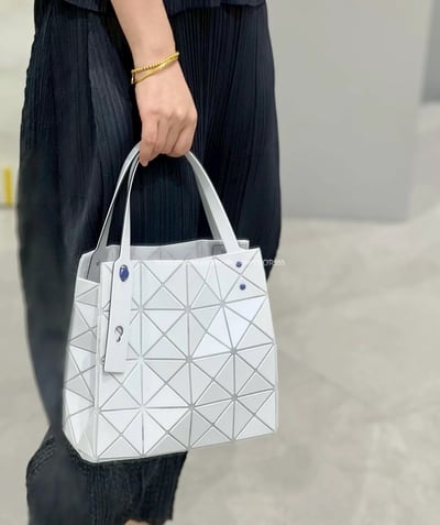 三宅一生鑽石包 6