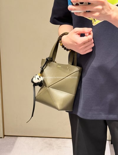 Loewe Puzzle Fold Tote5