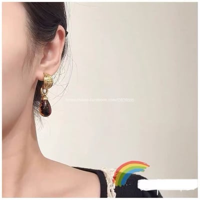 小香圓環雙c琥珀色耳環2