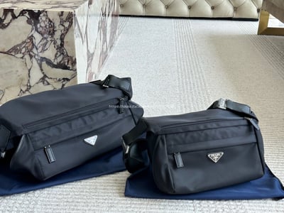prada男士胸包 3
