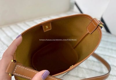  Celine白色水桶包8