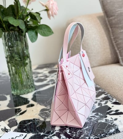 三宅一生鑽石包 10