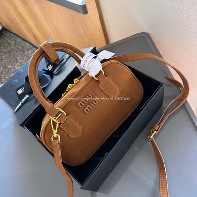 miumiu保齡球包10