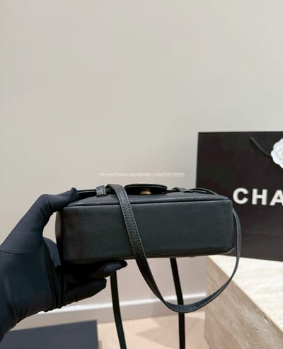 小香Preppy Coco 腋下包11