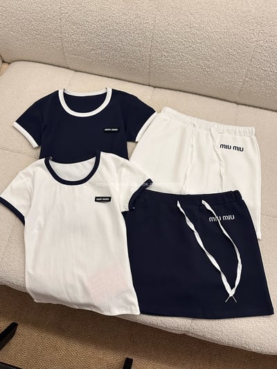 MIUMIU學院風減齡套裝(上衣+裙子)7