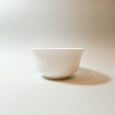 【白瓷】金鐘碗1