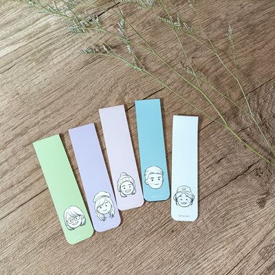 【客製化似顏繪】Ｑ版小頭_磁鐵書籤(附贈手機桌布)1