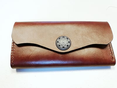 ［ 手拿包 ]-- 靚釦長夾1