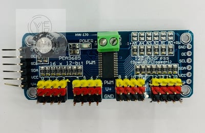 PCA9685 16路舵機控制擴展板 16路12-bit PWM控制板1