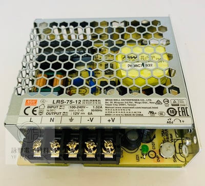 12V/6A  75W  交換式電源供應器    1
