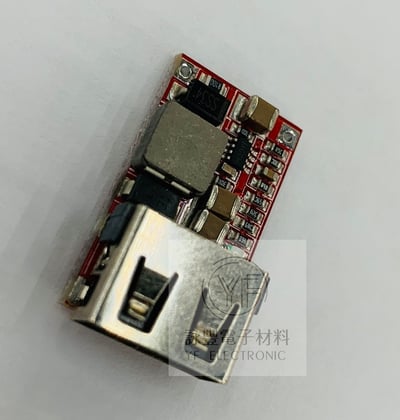 DC6-24V轉DC5V/3A降壓模組2