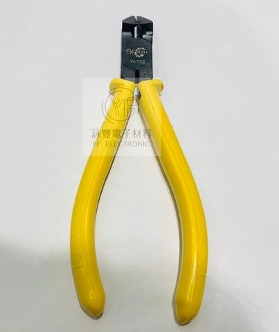 YI-702  158mm 黑碳鋼電工斜口鉗1