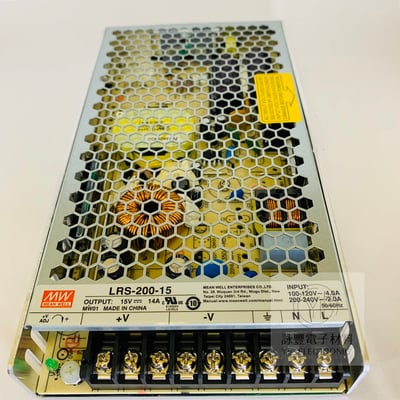 15V/200W/14 A 交換式電源供應器    1