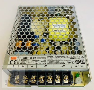 24V/100W/4.5 A 交換式電源供應器  1