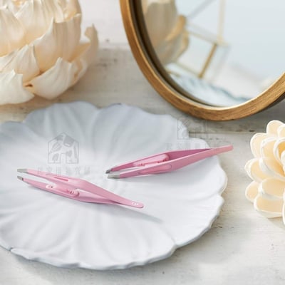 日本貝印KAI－不鏽鋼眉夾6