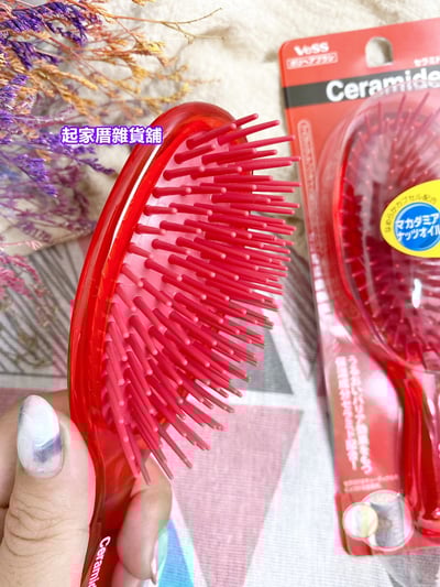 日本VeSS－Ceramide 雙效保濕護髮梳6