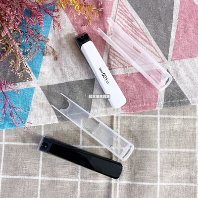 日本貝印KAI－type001 平口指甲刀（M黑／M白）3