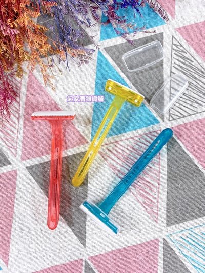 日本貝印KAI－CAN 果凍色美體刀（3入）2