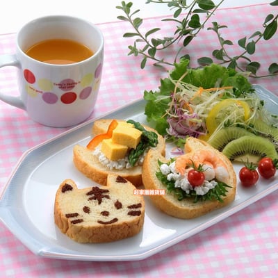 日本cakeland－造型長條麵包烤模（附篩粉）6