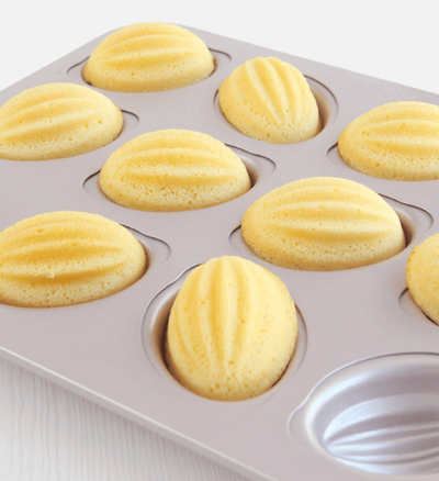 學廚Chefmade－香檳金12連橄欖球蛋糕模3