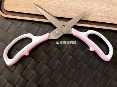 日本貝印KAI－軟柄廚房剪刀4