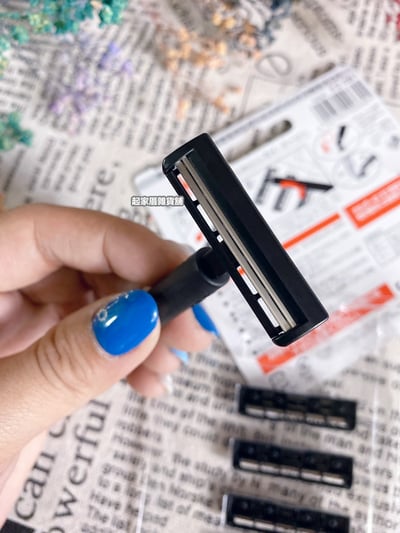 日本KAI貝印－2刀刃刮鬍刀（可替換刀頭／5入組）6