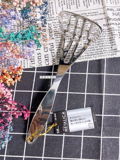 日本貝印KAI－18-8不鏽鋼一體成形L型壓泥器8