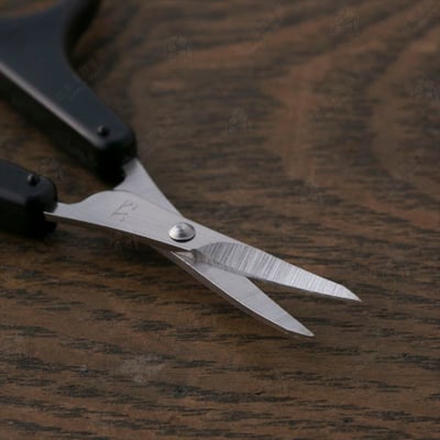 日本貝印KAI－關孫六薄刃修眉剪刀（附蓋）9