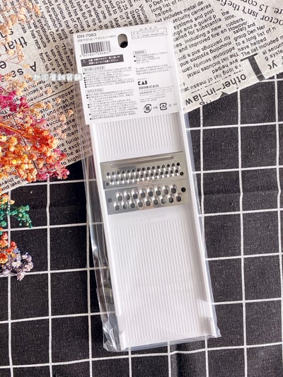 日本貝印KAI－雙面刨絲器（粗／細）12