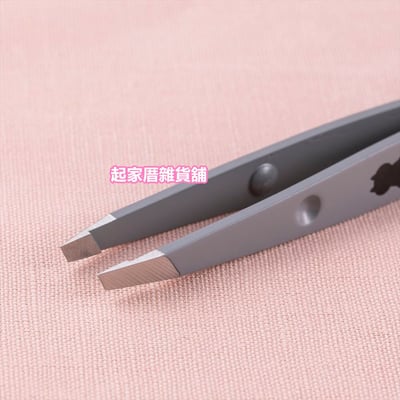 日本貝印KAI－貓咪造型斜口眉毛夾附收納套4