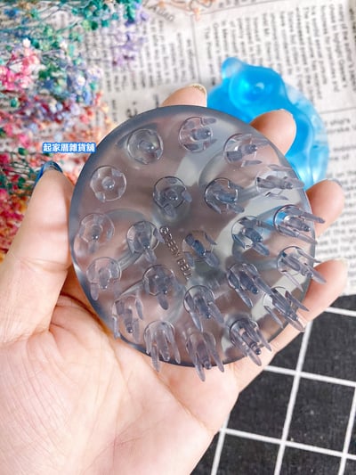 日本 GREEN BELL－三指洗頭按摩刷6