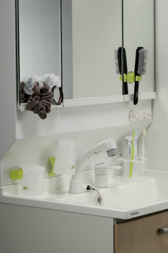 日本inomata－吸盤式雙向掛勾（白）3