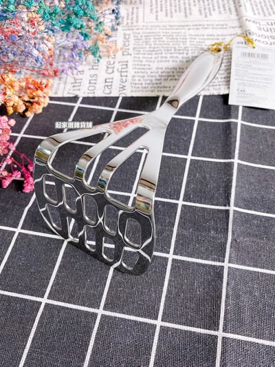 日本貝印KAI－18-8不鏽鋼一體成形L型壓泥器7