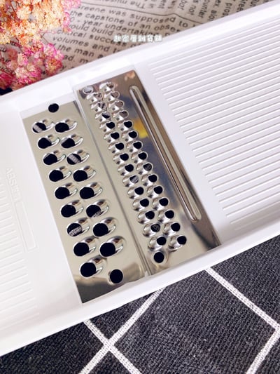 日本貝印KAI－雙面刨絲器（粗／細）7