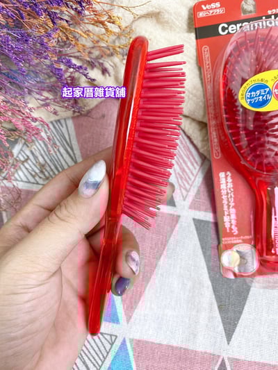日本VeSS－Ceramide 雙效保濕護髮梳3