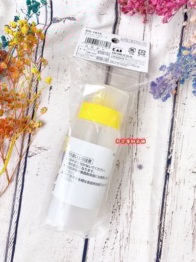 日本貝印KAI－三孔醬料瓶10