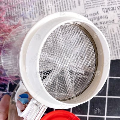 日本KAI貝印－透明麵粉篩9