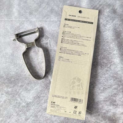 日本貝印KAI－不鏽鋼刮皮器7