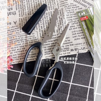 日本貝印KAI－關孫六廚房剪刀附蓋（黑）7