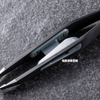 日本貝印KAI－AUGER 專利設計拔毛夾5