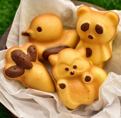 學廚Chefmade－香檳金不沾8連4型童趣蛋糕模2