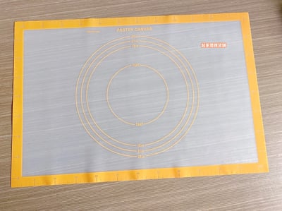 日本cakeland－矽膠揉麵墊（60x40cm）4