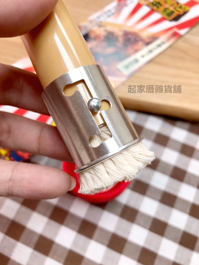 日本貝印KAI－章魚塗油刷附底座6