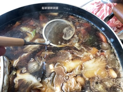 日本貝印KAI－木柄極細濾網8