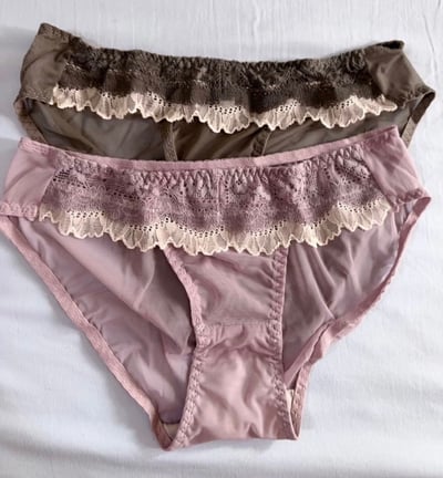 【配褲】深Ｖ花瓣＆高顏值內衣-5色2